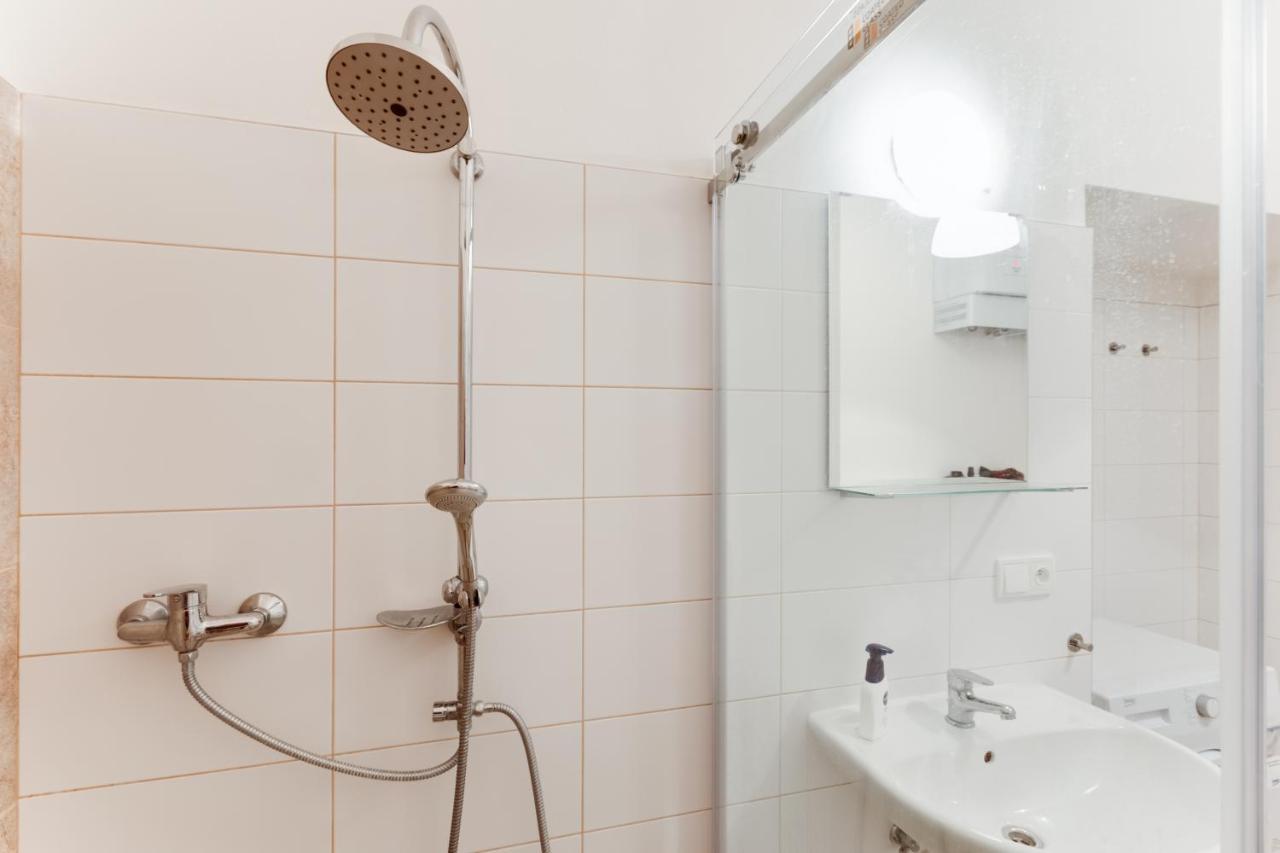 Spacious Cozy 2bds In Center - Stp4 Apartment *